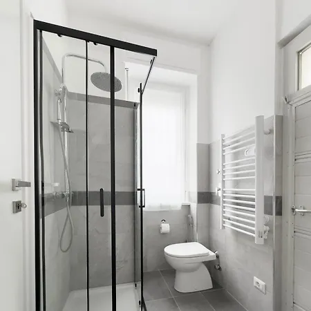 A Chic 2-rooms Apartman *